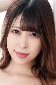 有岡美羽(有岡みう)个人资料照片